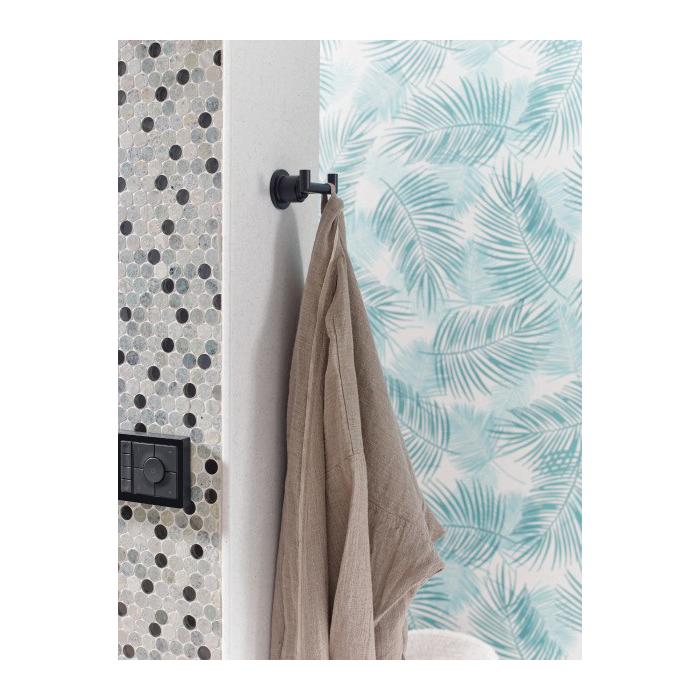 Moen® YB0803BL